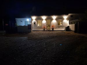 Photo 17- click for photo gallery